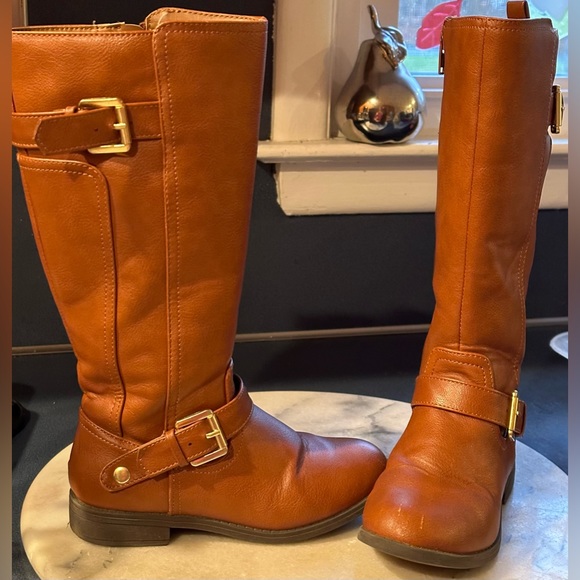 Kohl’s Ridding Boots SZ 13 Brown Boots with memory foam Gold Buckles Har… - Picture 3 of 13